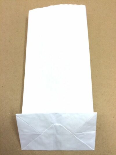 27x12.5x7.5cm valkoinen paperipussi